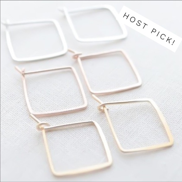 Moodtherapy Jewelry - Small sized square shaped hoop earrings in sterling silver gold or rose gold